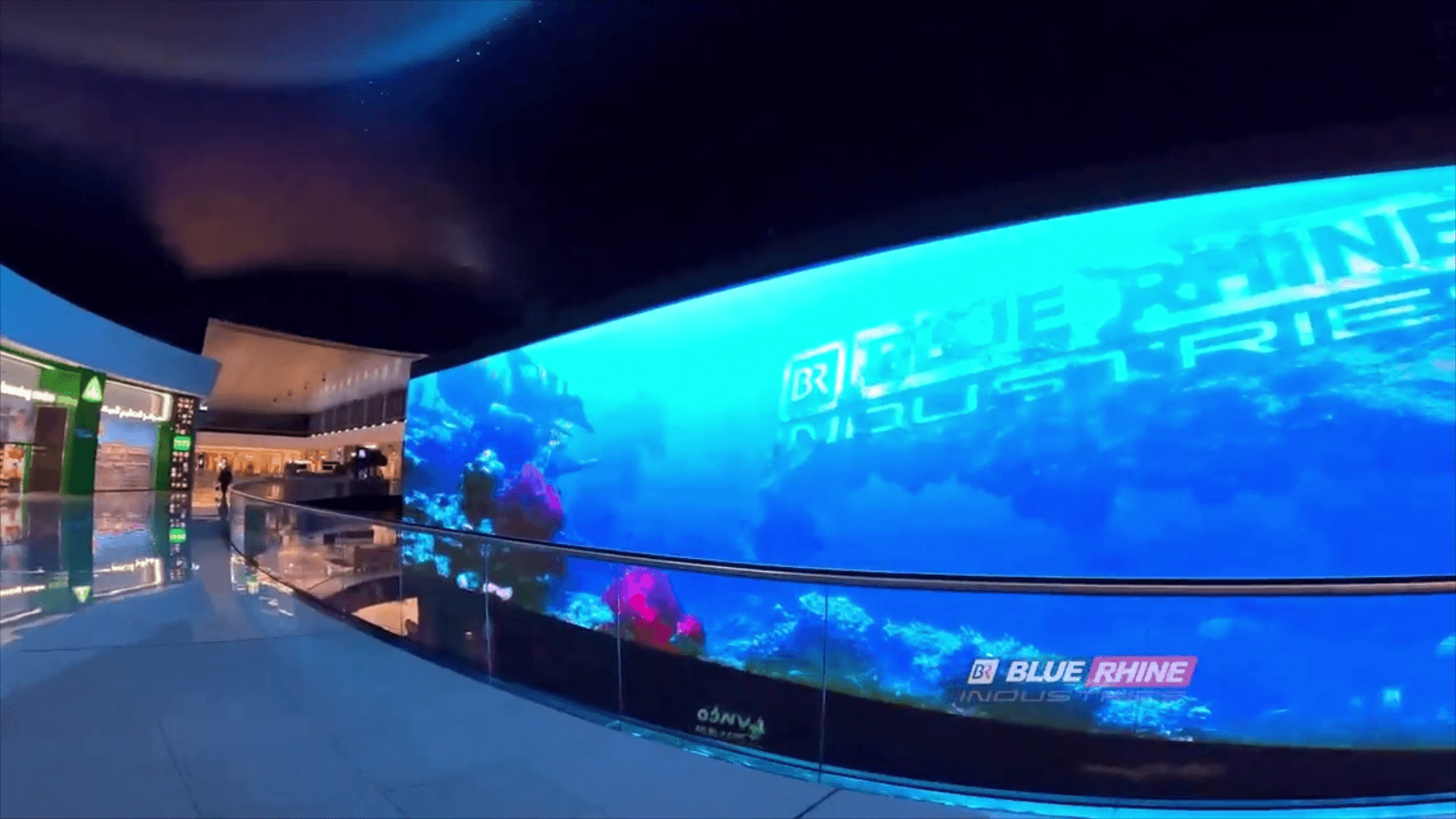 Dubai Aquarium Giant LED Screen 3D Animation